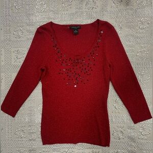 August Silk Red Metállic Sweater size PM shimmer Glam sparkle